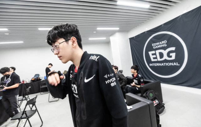 不仅是一次 不仅是一次